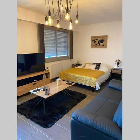 ניורט Le 12 Du Temple - Plein Coeur Centre Ville, Residence Privee, 5Mn Gare Sncf, Wifi Et Netflix מראה חיצוני תמונה